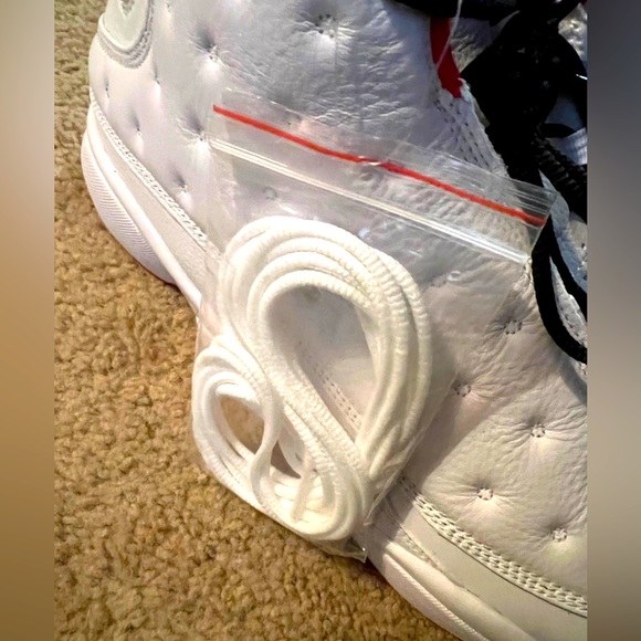 Air Jordan 13 Retro HISTORY OF FLIGHT 414571 103 - Picture 7 of 13